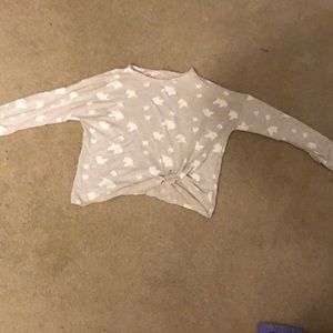 I am selling a long sleeve tee